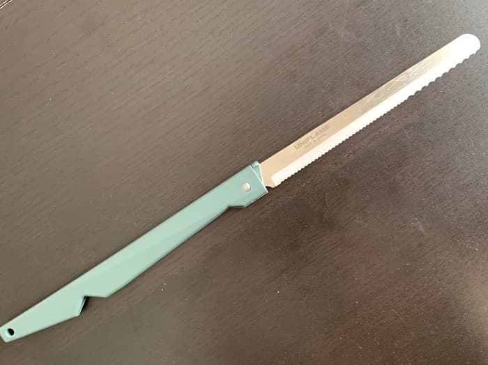 ユニフレームのパン切りナイフ「FDブレッドナイフ」